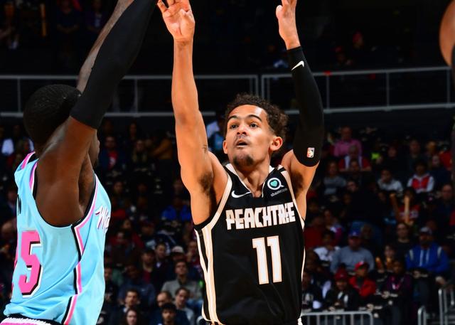 议行动中 议行动中