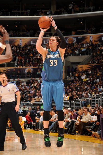 主动帮助年 主动帮助年