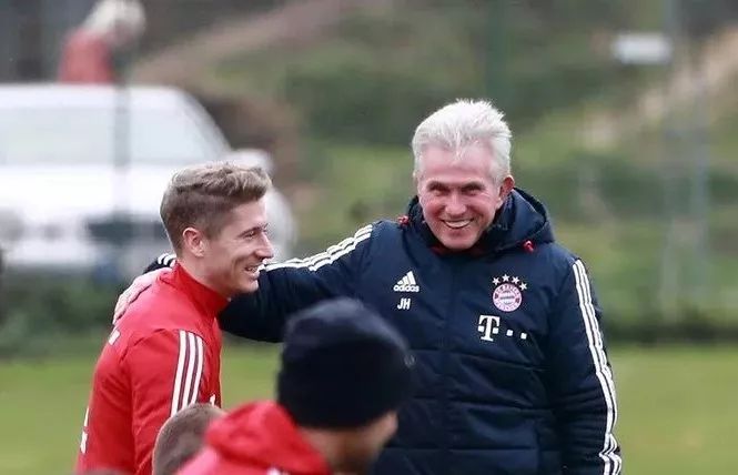 几位替补球 几位替补球