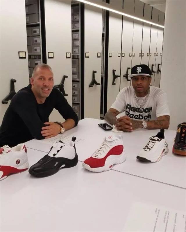 库里里程碑 库里里程碑